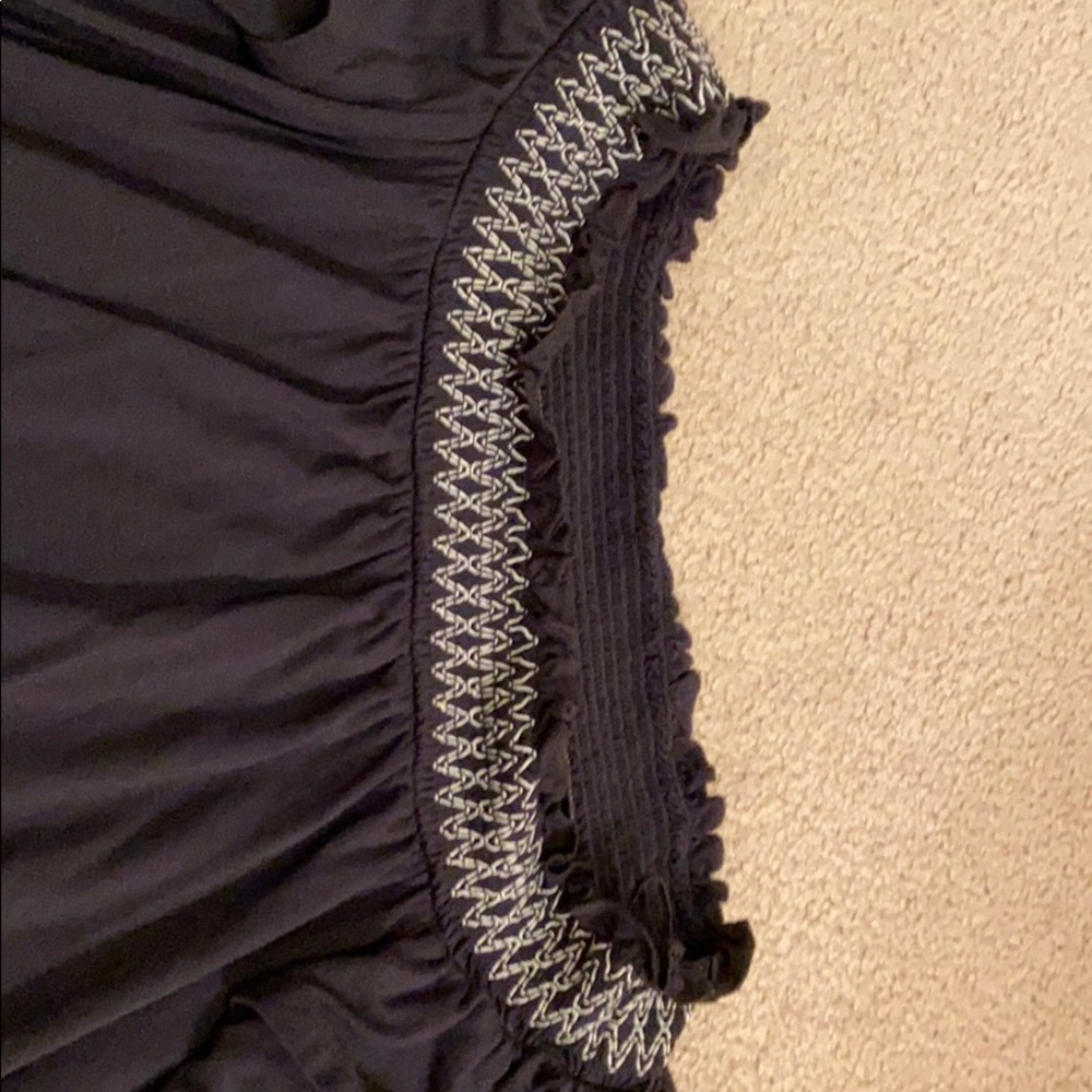 American Eagle soft sexy tee - Picture 2 of 2